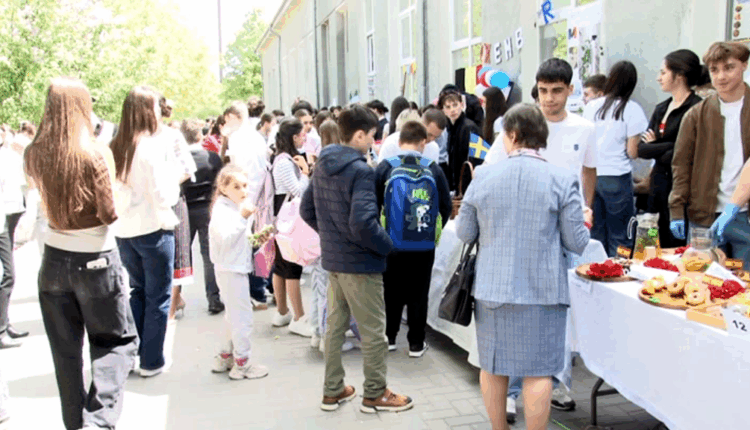 vlcsnap-2026-05-14-19h23m34s178